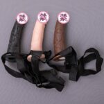 Dương vật giả có quai đeo rỗng ruột cho nam CD6668