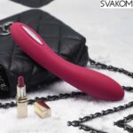 Đồ chơi hãng svakom ấm nóng pin cực trâu CG8885