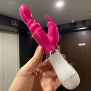 Chày rung điểm G hình dương vật Massage thủ dâm nữ CDV898