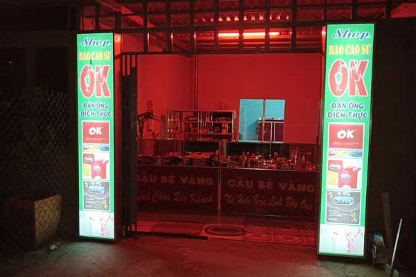 Golden Boy Store – <span class='marker'>thiên đàng</span> thăng hoa <span class='marker'>tình dục</span> của Tân An Golden Boy Store – <span class='marker'>thiên đường</span> thăng hoa <span class='marker'>tình dục</span> của Tân An