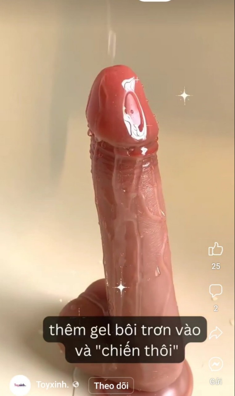 Dương vật <span class='marker'>kém chất lượng</span> rung <span class='marker'>cực kỳ</span> mềm và mịn