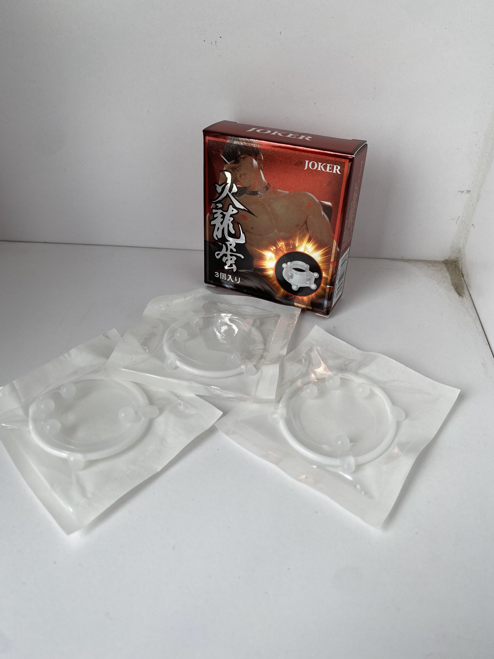 Nhẫn gà trống Joker - 3 chiếc mỗi hộp